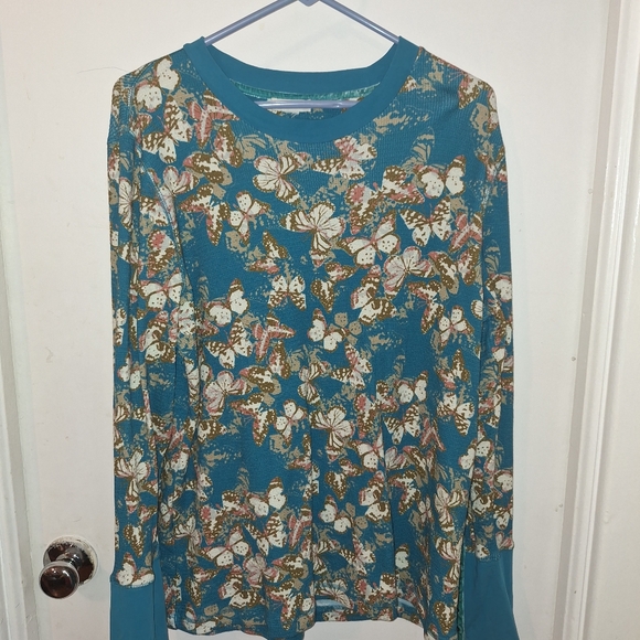 Sundance thermal top shirt blouse. - Picture 2 of 6